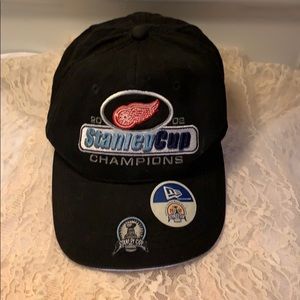 Stanley Cup 2002 Cap Pre Owned
